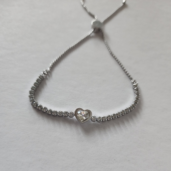 Heart Adjustable Bracelet - Picture 2 of 6